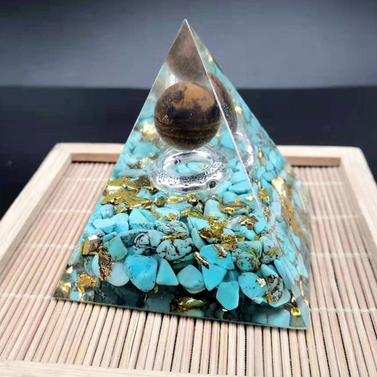 Resin Ornament Pyramid