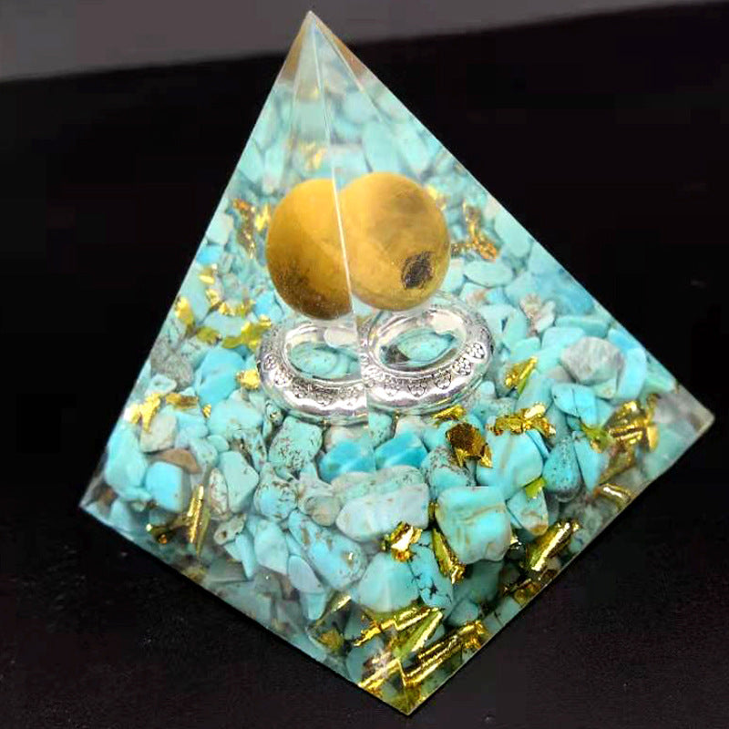 Resin Ornament Pyramid